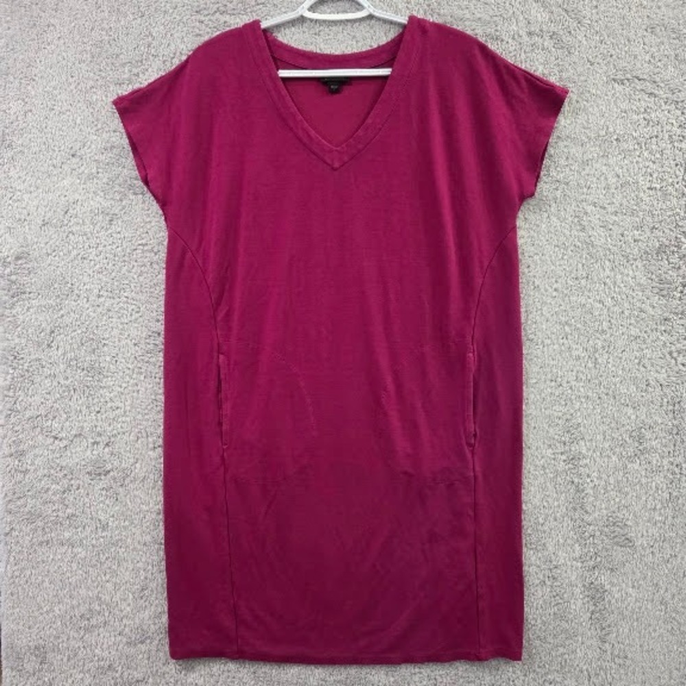 J. Jill Wearever Dress Women's Medium Pink V-Neck Short Sleeve Mini Pockets